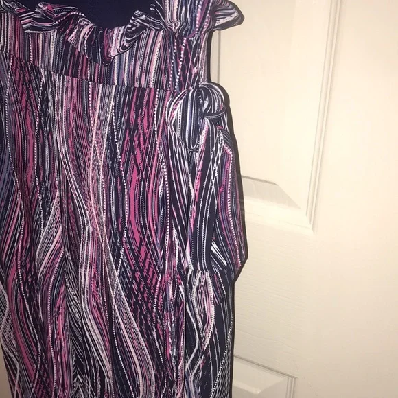 Pants Romper - Picture 8 of 8